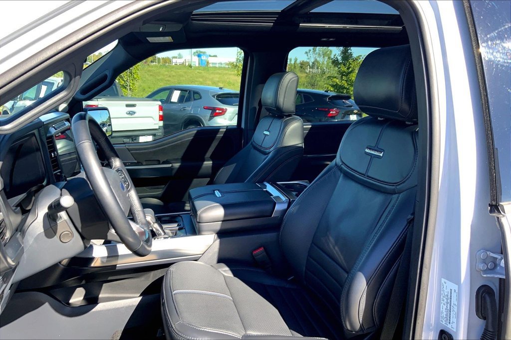 Used 2025 Ford F150 Platinum w/ Equipment Group 702A High AWD/4WD image 9