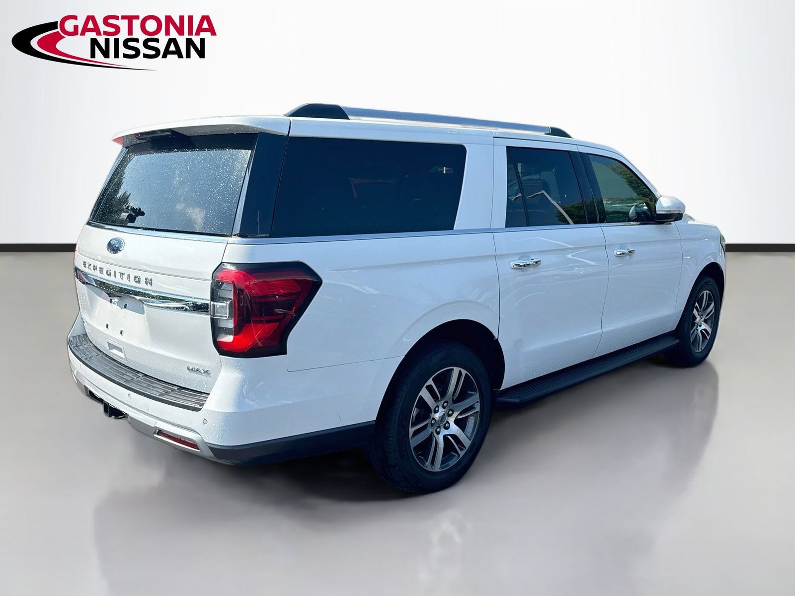 Used 2024 Ford Expedition Max Limited AWD/4WD image 9