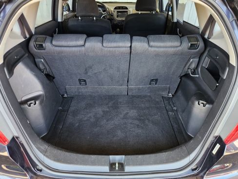 Used 2013 Honda Fit Sport image 8