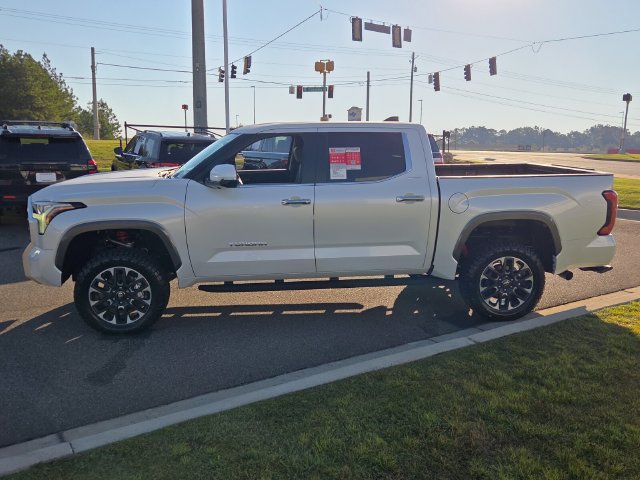 New 2026 Toyota Tundra Limited AWD/4WD image 4
