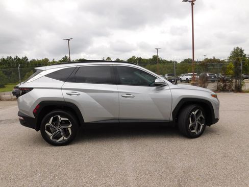 Used 2024 Hyundai Tucson Limited AWD/4WD image 5