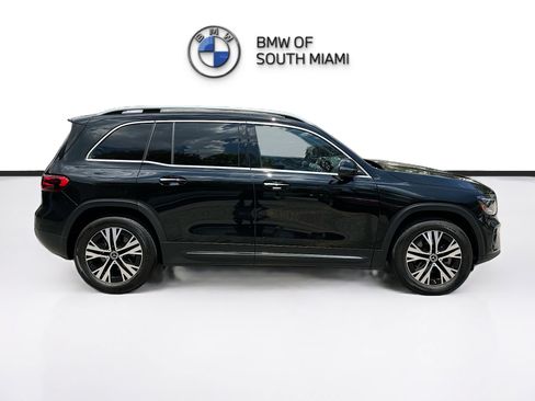 Used 2024 Mercedes-Benz GLB 250 image 8