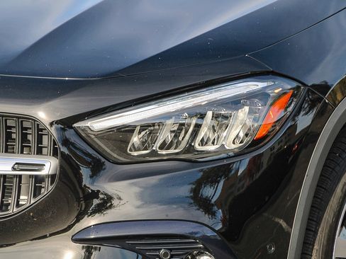 Certified 2025 Mercedes-Benz GLA 250 GLA 250 image 7