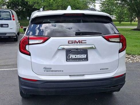 Certified 2024 GMC Terrain SLE w/ Driver Convenience Package AWD/4WD image 7