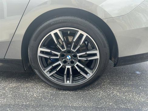 Certified 2024 BMW 530i xDrive w/ M Sport Package image 28