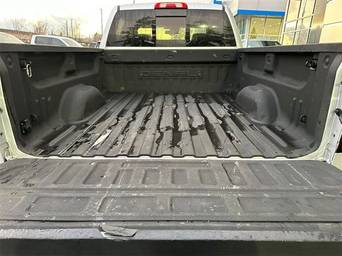 Used 2019 GMC Sierra 3500 Denali image 15
