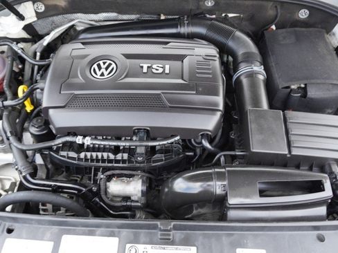 Used 2014 Volkswagen Passat 1.8T Wolfsburg Edition FWD image 32