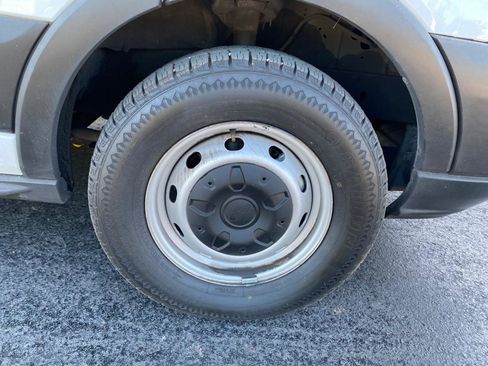 Used 2019 Ford Transit 250 T-250 148 Low Rf 9000 GVWR Sw image 11