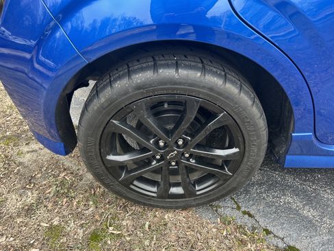 Used 2020 Chevrolet Sonic Premier w/ Driver Confidence Package image 10