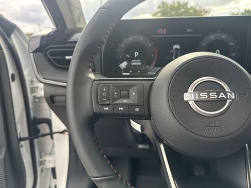 New 2026 Nissan Kicks SR image 16