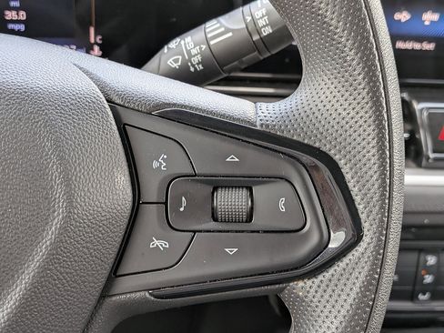 Certified 2025 Chevrolet TrailBlazer LT AWD/4WD image 43