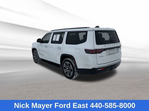 Used 2024 Jeep Wagoneer Series II image 5