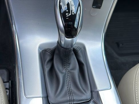 Used 2017 Volvo XC60 T5 Dynamic w/ Preferred Option Package FWD image 34