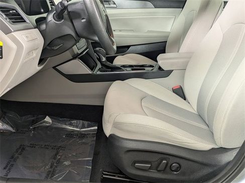 Used 2016 Hyundai Sonata ECO image 12