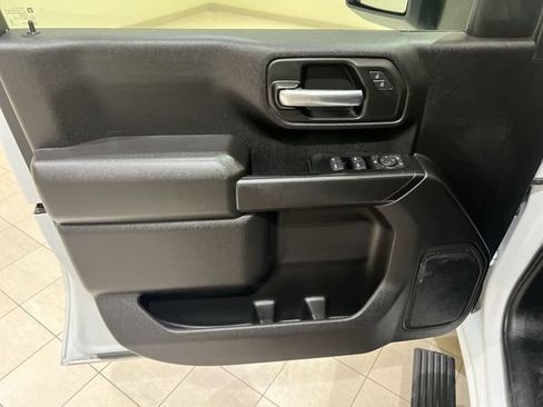 Used 2025 Chevrolet Silverado 2500 W/T w/ WT Convenience Package AWD/4WD image 19