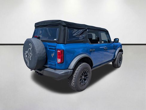 Used 2023 Ford Bronco Black Diamond AWD/4WD image 4
