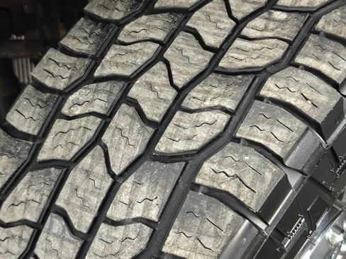 Used 2012 Ford F350 Lariat image 52