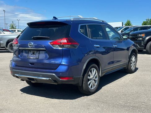 Used 2020 Nissan Rogue SV AWD/4WD image 5
