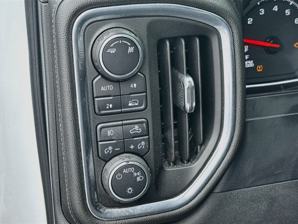 Used 2019 Chevrolet Silverado 1500 RST w/ All-Star Edition AWD/4WD image 10