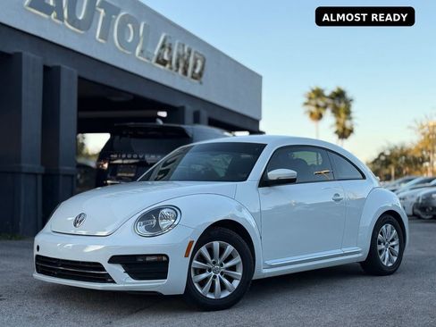 Used 2019 Volkswagen Beetle 2.0T S image 1