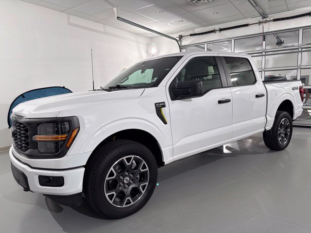 Used 2024 Ford F150 STX AWD/4WD image 3
