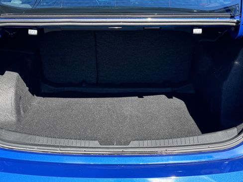 Used 2023 Chevrolet Malibu LT image 28