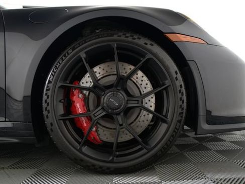 Used 2022 Porsche 911 GT3 RWD image 44