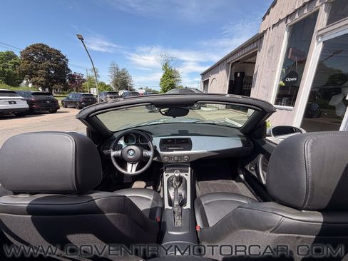Used 2007 BMW Z4 3.0i RWD image 23
