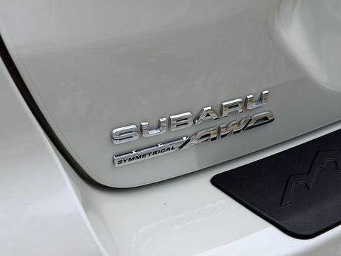 Used 2024 Subaru Crosstrek 2.0i Premium AWD/4WD image 12