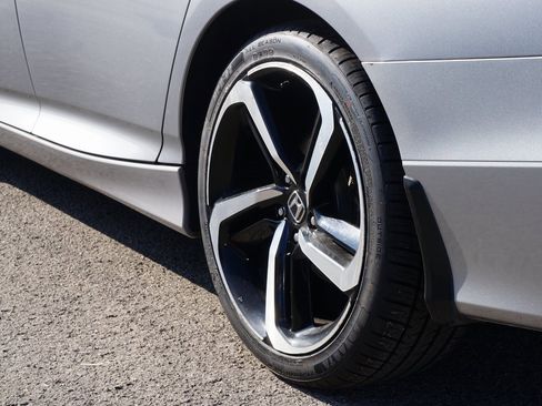 Certified 2022 Honda Accord Sport Special Edition image 9