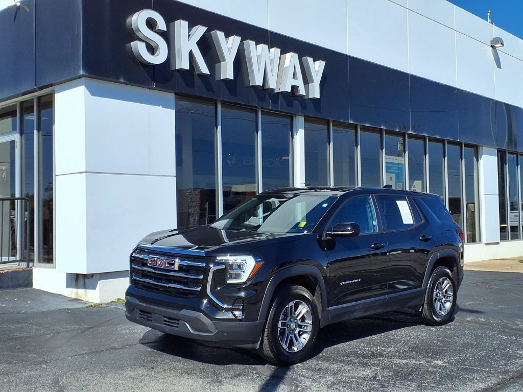 Used 2026 GMC Terrain Elevation AWD/4WD image 1
