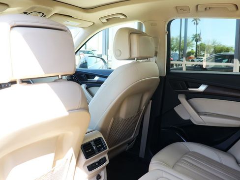 Used 2022 Audi Q5 2.0T Premium image 33