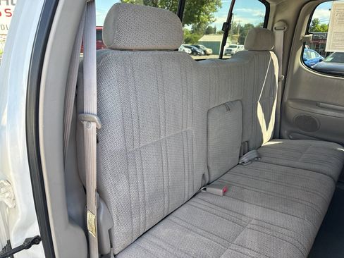 Used 2000 Toyota Tundra SR5 image 15