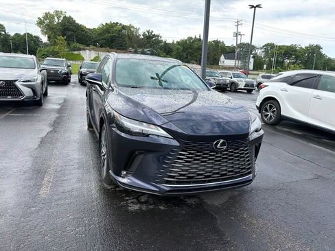 Used 2025 Lexus RX 350 w/ Convenience Package AWD/4WD image 13