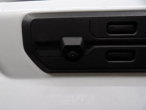 Used 2022 GMC Sierra 1500 AT4X image 37