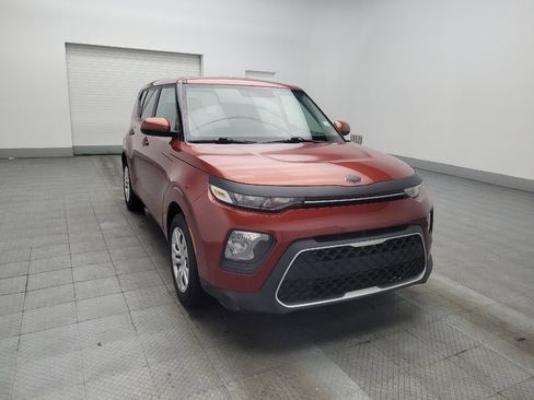 Used 2020 Kia Soul LX image 13