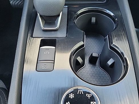 Used 2022 Nissan Rogue SV image 24