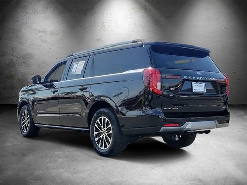 Certified 2025 Ford Expedition Max Platinum AWD/4WD image 4