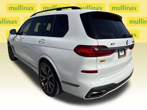 Used 2020 BMW X7 M50i AWD/4WD image 10