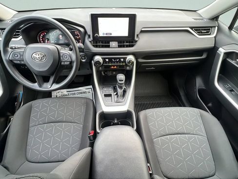 Used 2023 Toyota RAV4 XLE FWD image 11