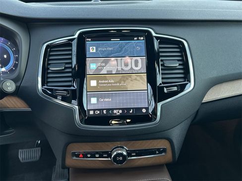 Certified 2024 Volvo XC90 B5 Plus w/ Protection Package Premier image 20