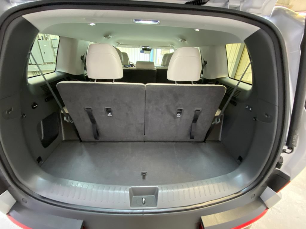 Used 2026 Hyundai Santa Fe SEL FWD image 31