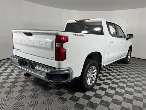 Used 2023 Chevrolet Silverado 1500 LT AWD/4WD image 12