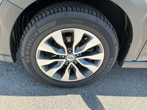Certified 2023 Subaru Outback Touring XT AWD/4WD image 9