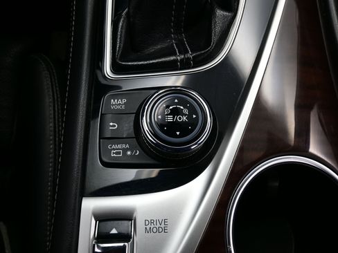 Used 2014 INFINITI Q50 Sport w/ Deluxe Technology Package image 23