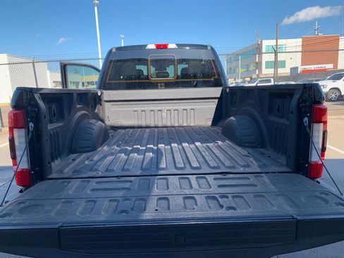 Used 2018 Ford F250 King Ranch w/ King Ranch Ultimate Package image 17