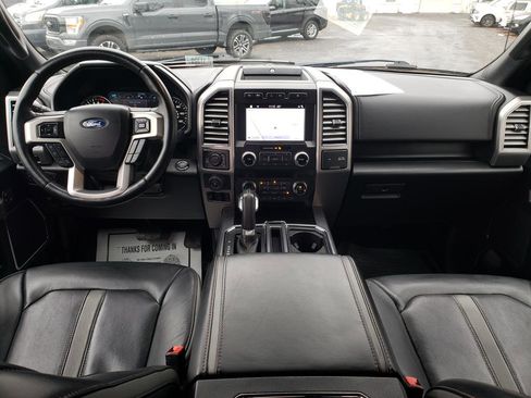 Used 2019 Ford F150 Platinum w/ Equipment Group 701A Luxury image 19