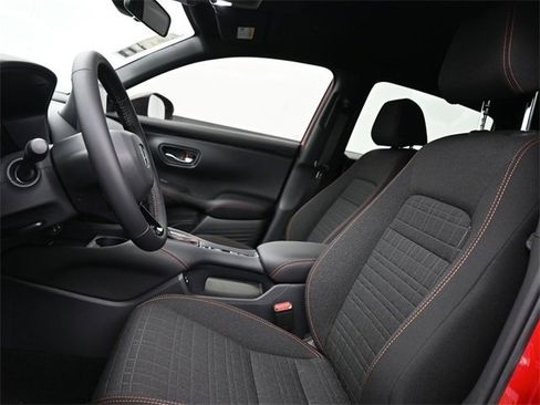 Certified 2026 Honda HR-V Sport image 17