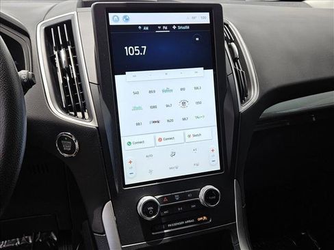New 2024 Ford Edge SE image 12