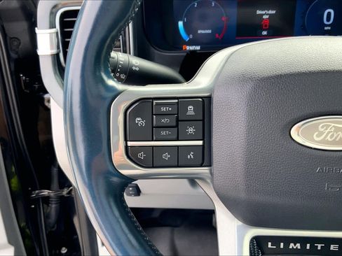 Used 2024 Ford F250 Limited AWD/4WD image 20